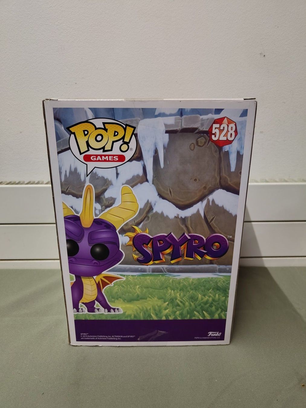 Funko Statuette: Funko POP! Spyro 528 SE - Spyro – Nuovo e nell'imballaggio originale da Saxon venduto da dan_drn5 2
