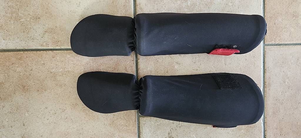 Protezioni & Imbottiture: Protège tibia boxe – Usato da Daillens venduto da Virginie1306 2