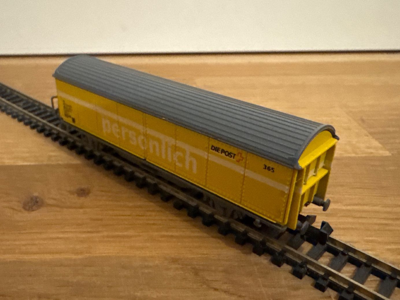 Roco Modellini di ferrovie: Roco SBB Güterwagen "Die Post“ persönlich – Nuovo (secondo la descrizione) da Schlierbach venduto da Look8 1