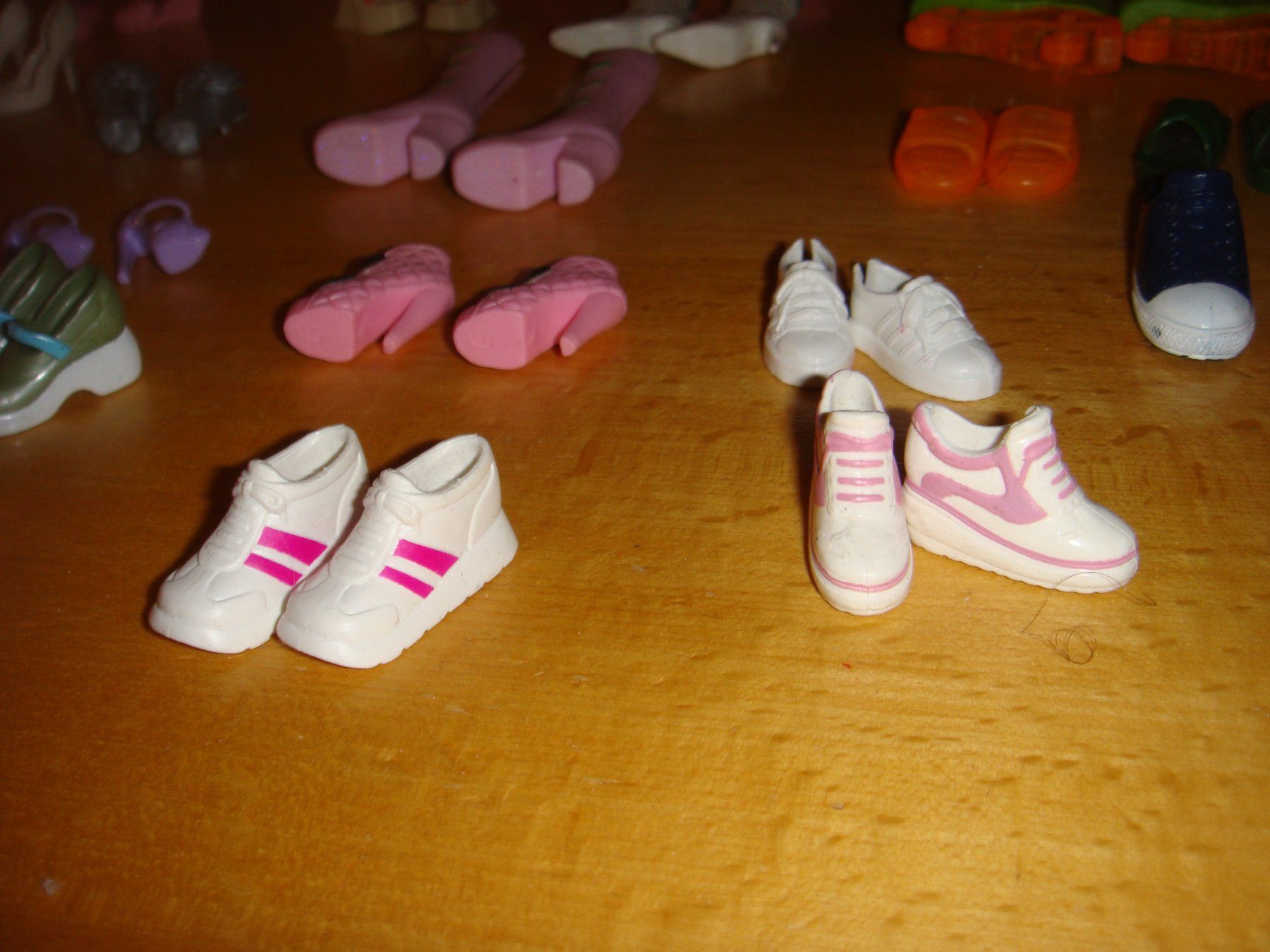 Bambole: Barbie Schuhe viele – Usato da Reinach BL venduto da Maryichbins 7