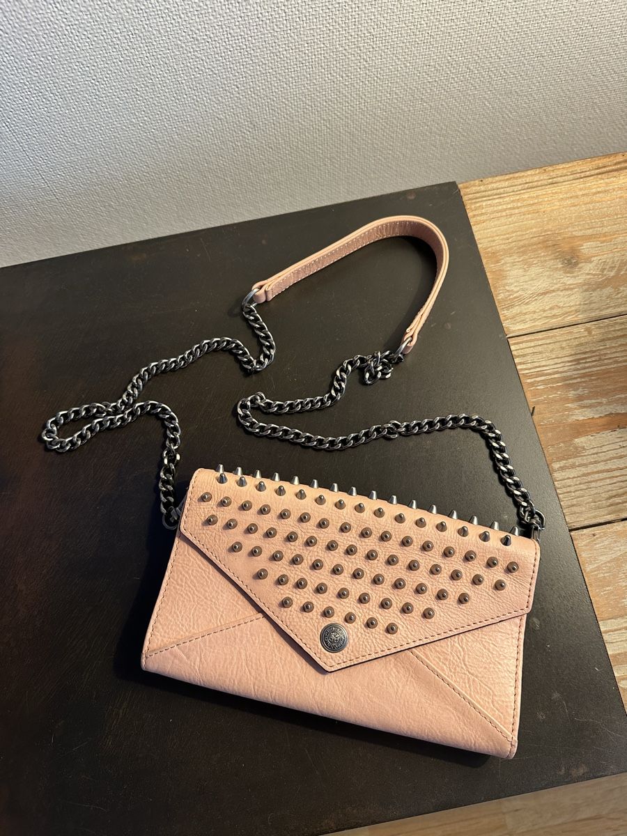 Taschen für Damen: Tasche – Neu (gemäss Beschreibung) aus Wallisellen von anutadarki