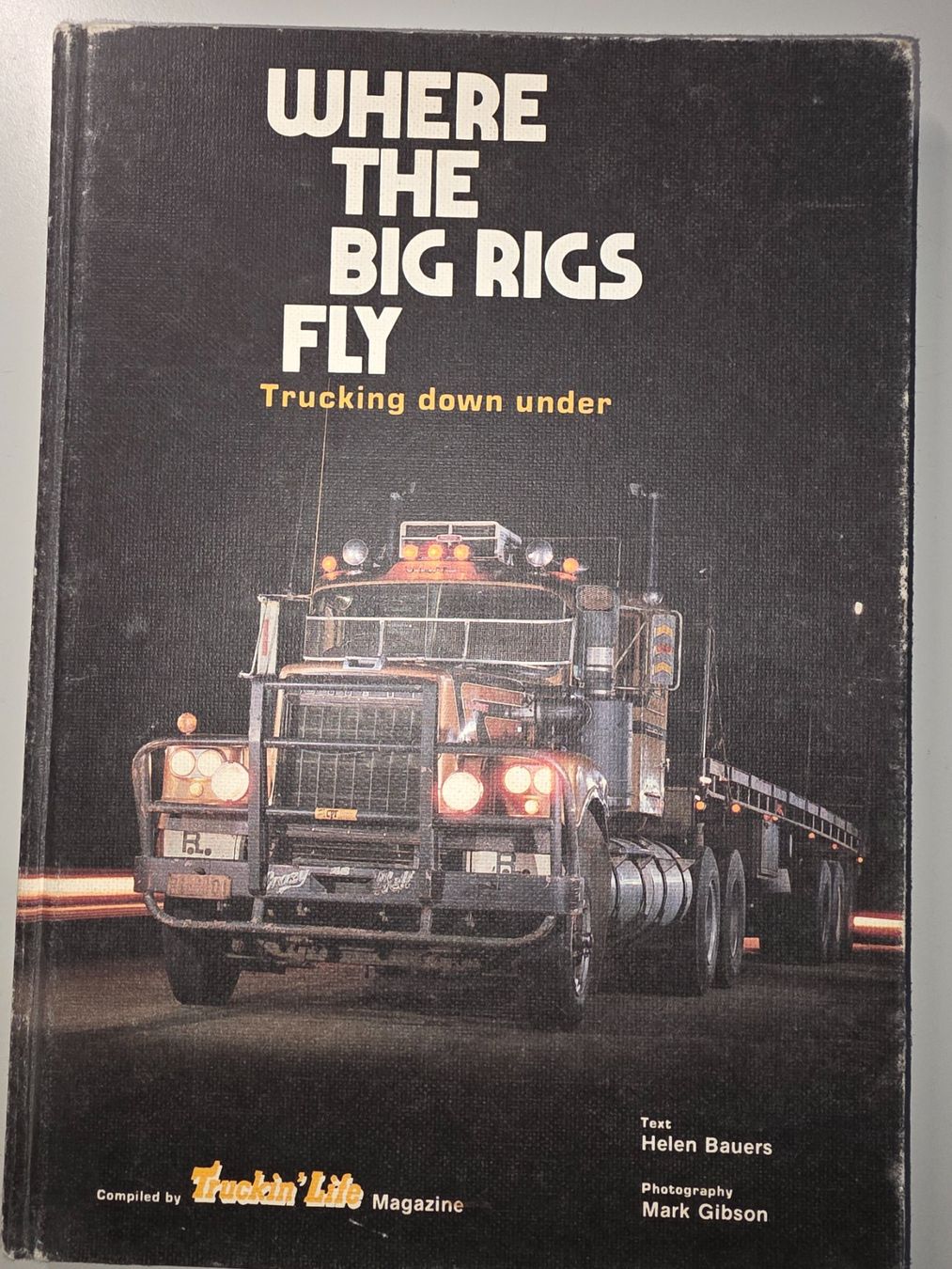 Bücher: Livre camions australie – Gebraucht aus Bevaix von Tuckers