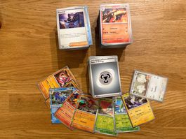Englische Pokemon Karten aus dem Jahr 2023