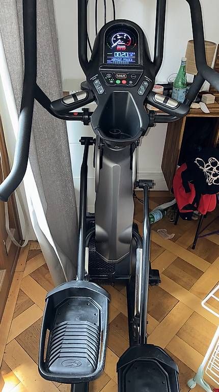 Hometrainer: Bowflex Max Trainer M8 - Elliptique / Steppe – Usato da Genève venduto da cai_8flm 2