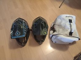 SIXSIXONE downhill Helme 2 Stück & Tasche