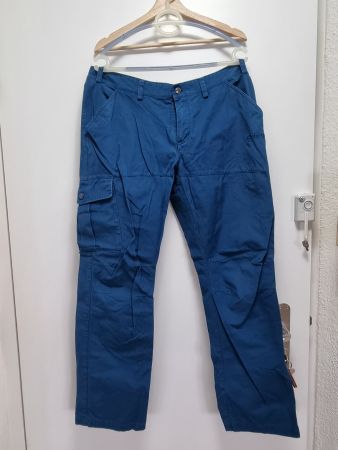Sherpa Outdoor Hose XL nur gewaschen