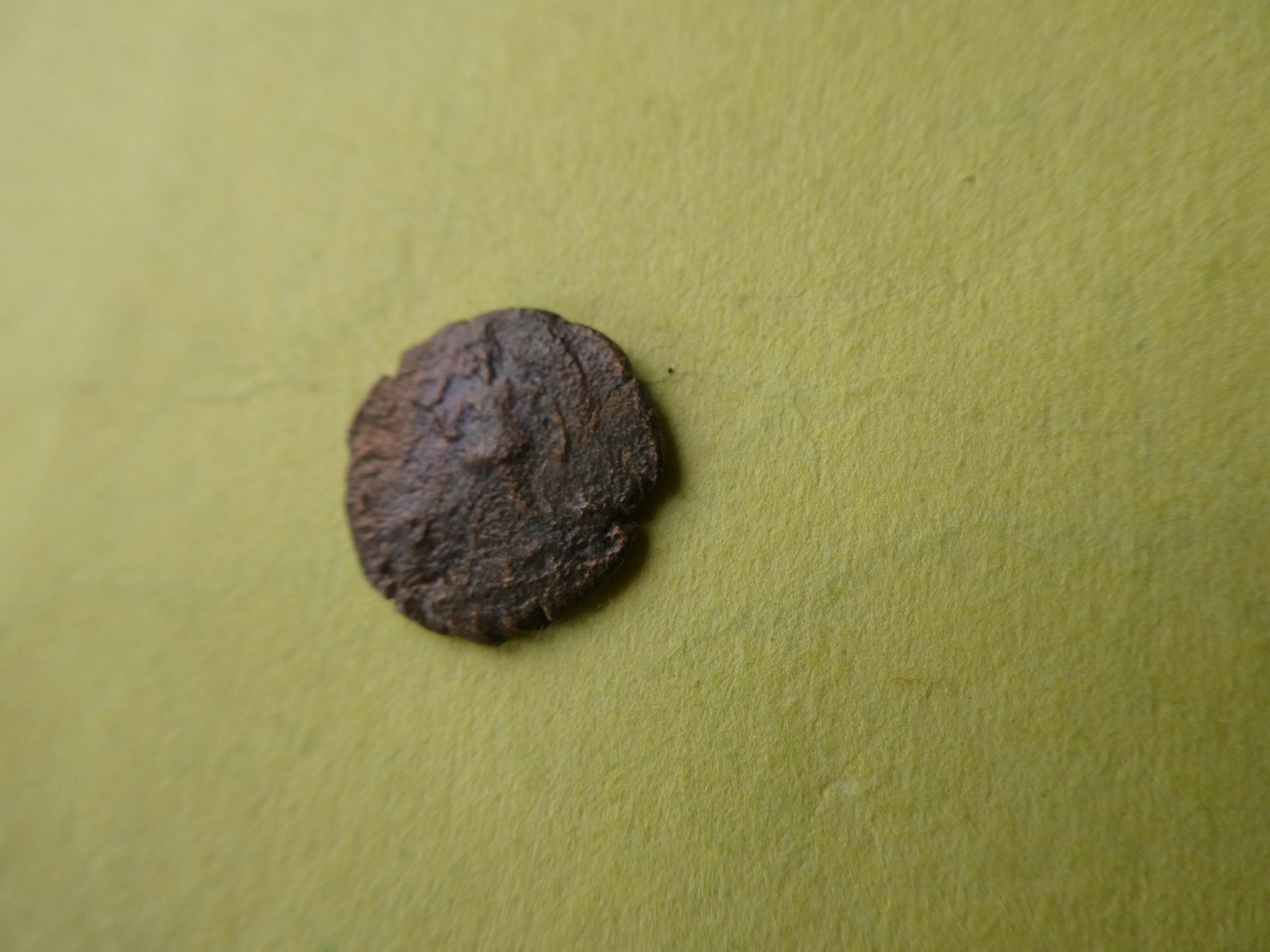 Tutti le monete: uralte  Bronzemünze 16 mm     1.51 g – Usato da Hinterforst venduto da rohusri 3
