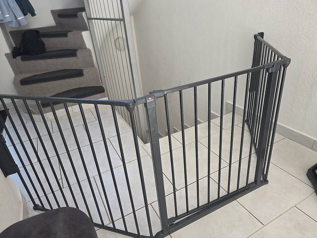 Box & Barriere di sicurezza: Türschutzgitter Baby Dan – Usato da Döttingen venduto da hei_sf5v