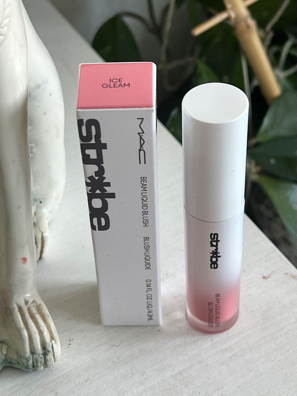 Make-up: NEU MAC STROBE BEAM LIQUID BLUSH - Rouge - ice gleam – Neu (gemäss Beschreibung) aus Effretikon von YaMn 2