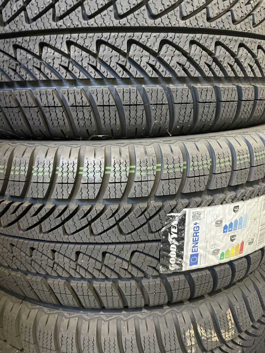 Pneumatici & Ruote complete: Goodyear Winterpneu Neu 4stk – Nuovo (secondo la descrizione) da Tecknau venduto da Garage_St.Buser 2