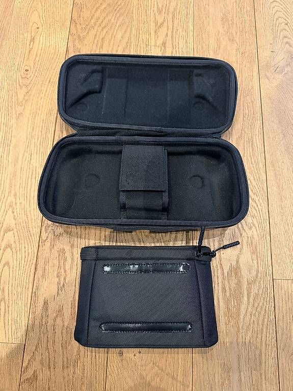 Custodie protettive: ASUS ROG Xbox Ally 2in1 Premium Case – Usato da Belp venduto da SUI_Montana 1