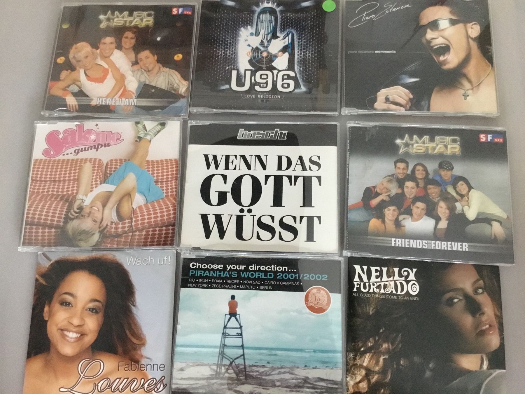 CD: über 60 CD Single ab CHF 1  !!!! – Usato da Thierachern venduto da sweden08