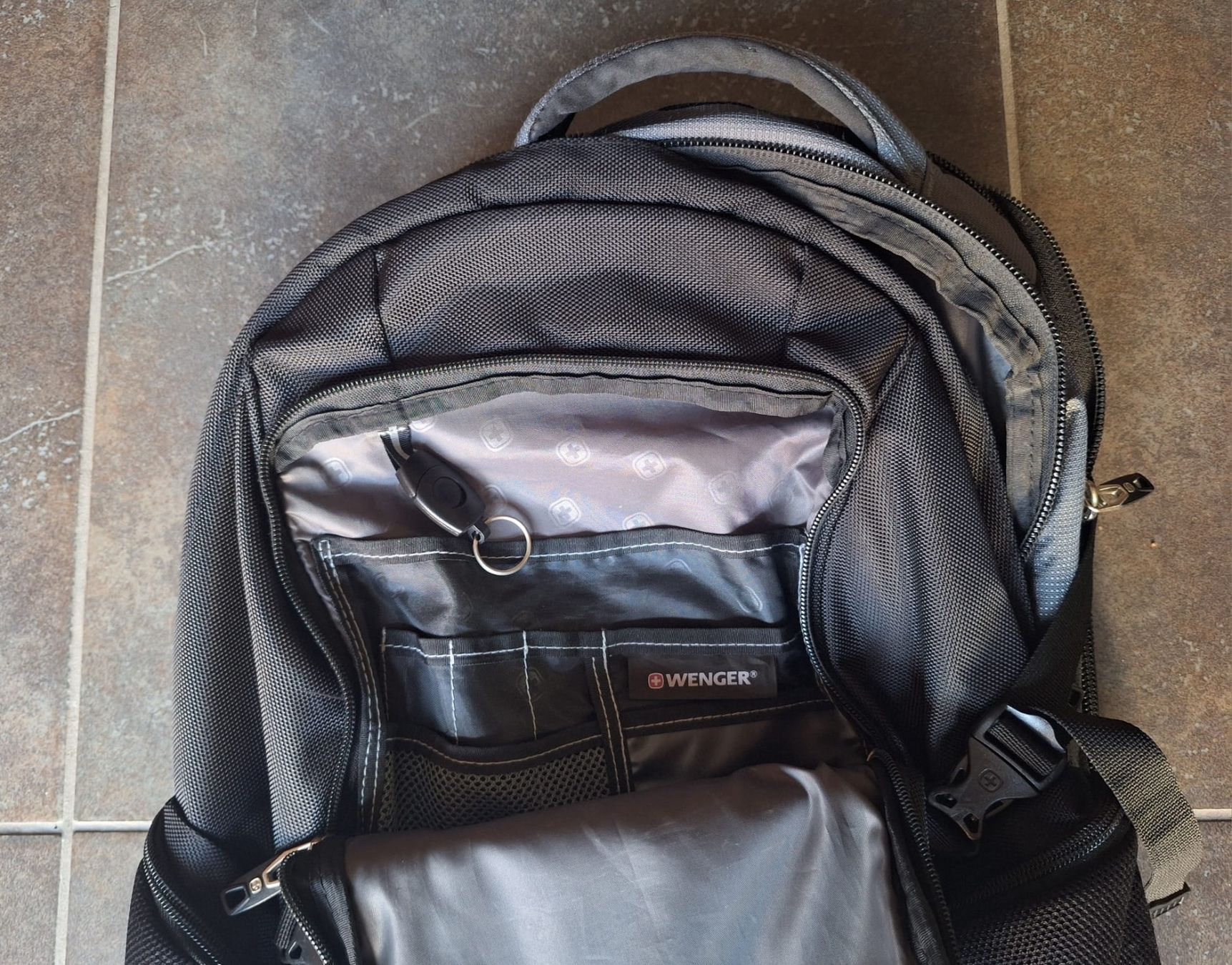 Wenger Rucksäcke: Rucksack schwarz, Wenger – Neu (gemäss Beschreibung) aus Wangen ZH von MarianneMunz 4