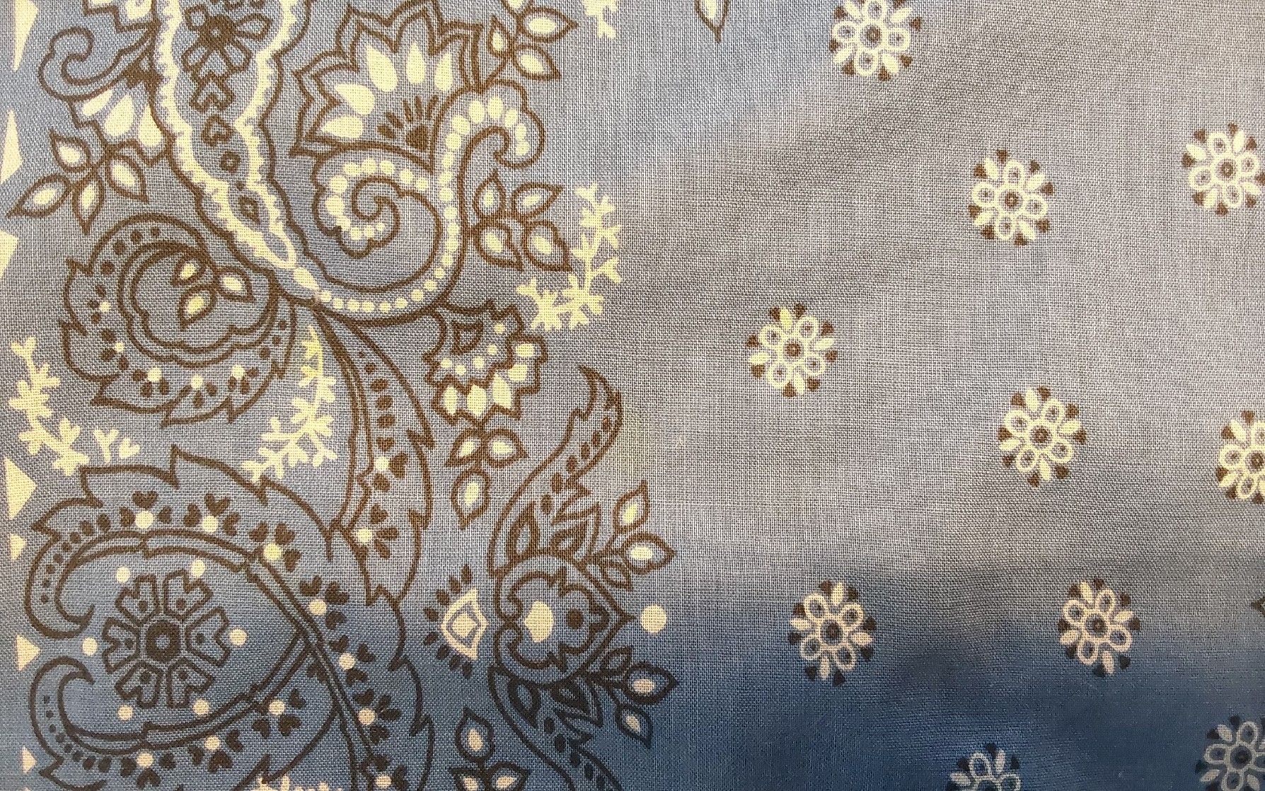 Foulards & écharpes: Baumwolltuch quadratisch hellblau – D'occasion à Köniz par scopello12 3