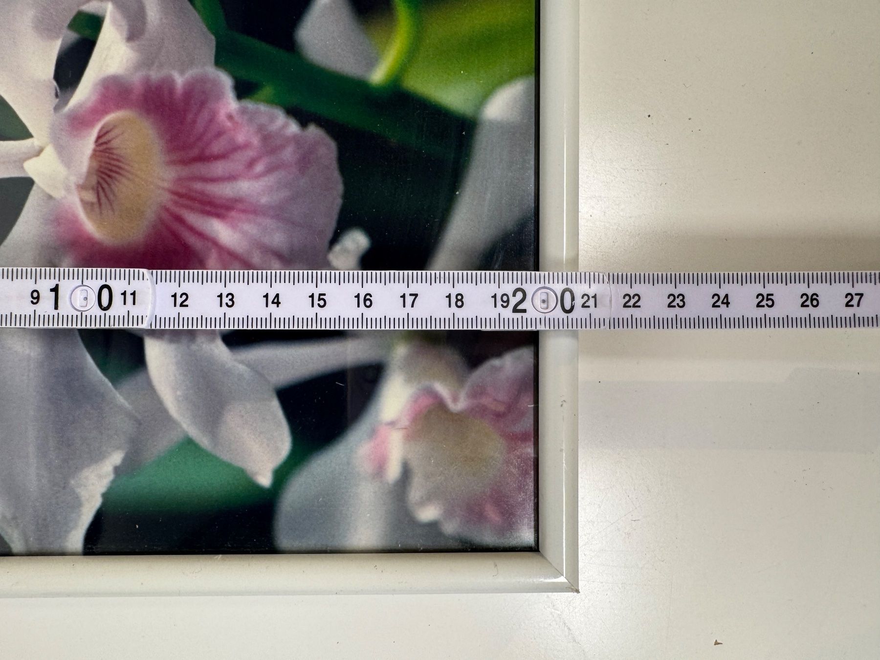 Cornici: Weisser Bilderrahmen mit Orchideenbild 20x31cm – Usato da Grosswangen venduto da Second_hand_paradise 2