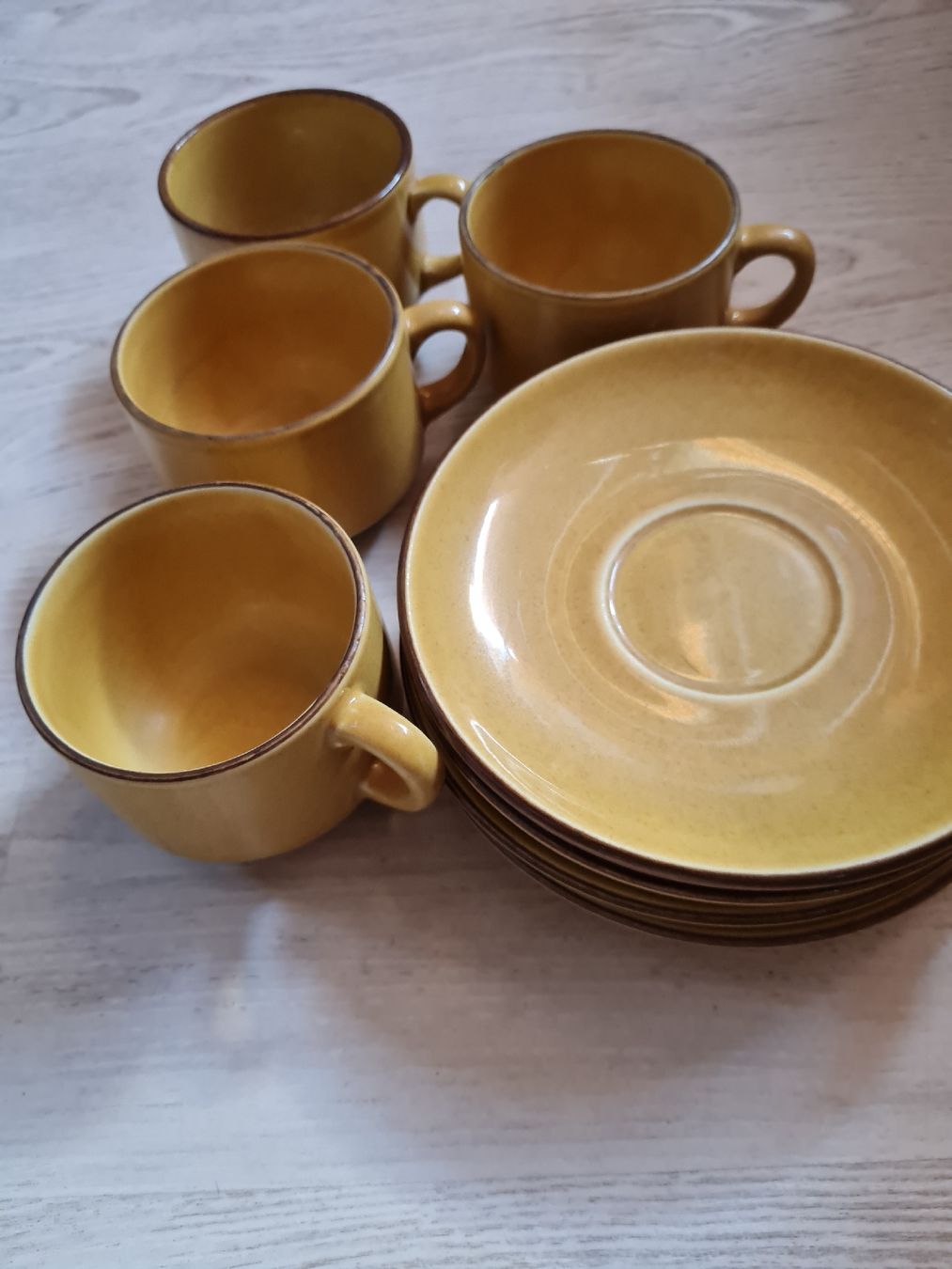 Rössler Tazze: Rössler Kaffeetassen Set 4-teilig senffarben – Usato da Münsingen venduto da Cuci31 2