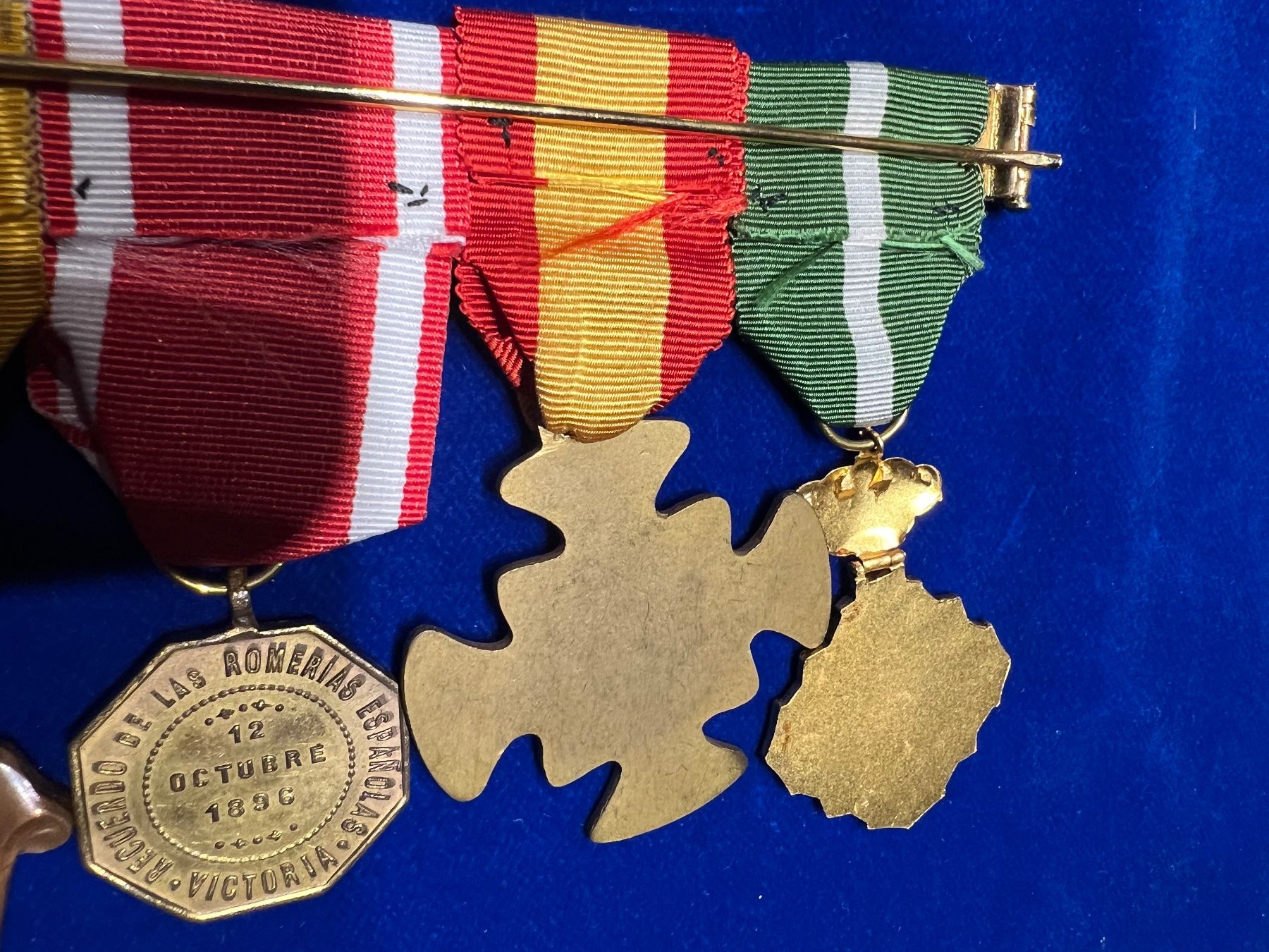 Medaglie: Ordensspange Spanien (KoA) – Usato da Hermetschwil-Staffeln venduto da militaria-schweiz 5