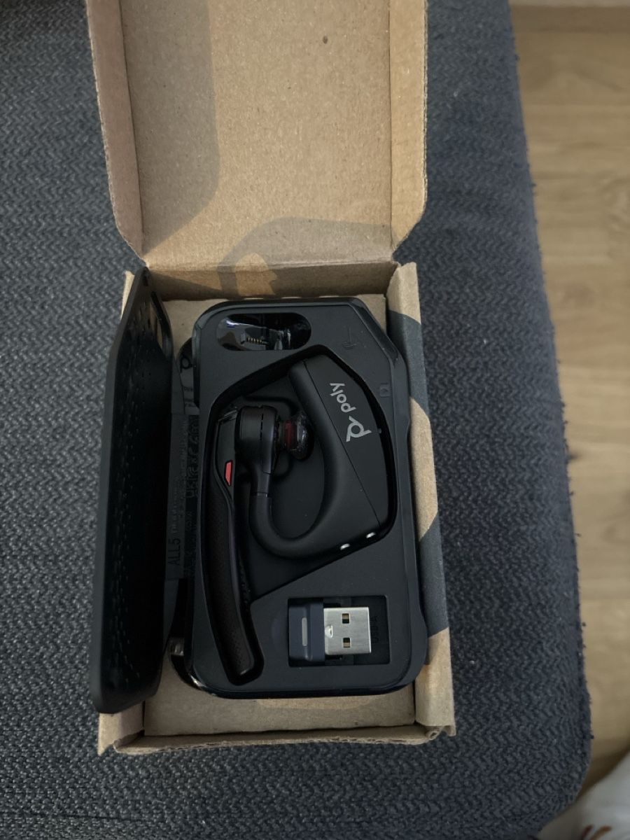 Casques audio: Poly Voyager 5200 UC Headset neu – Neuf (Voir description) à Winterthur par sca_dq9g 1