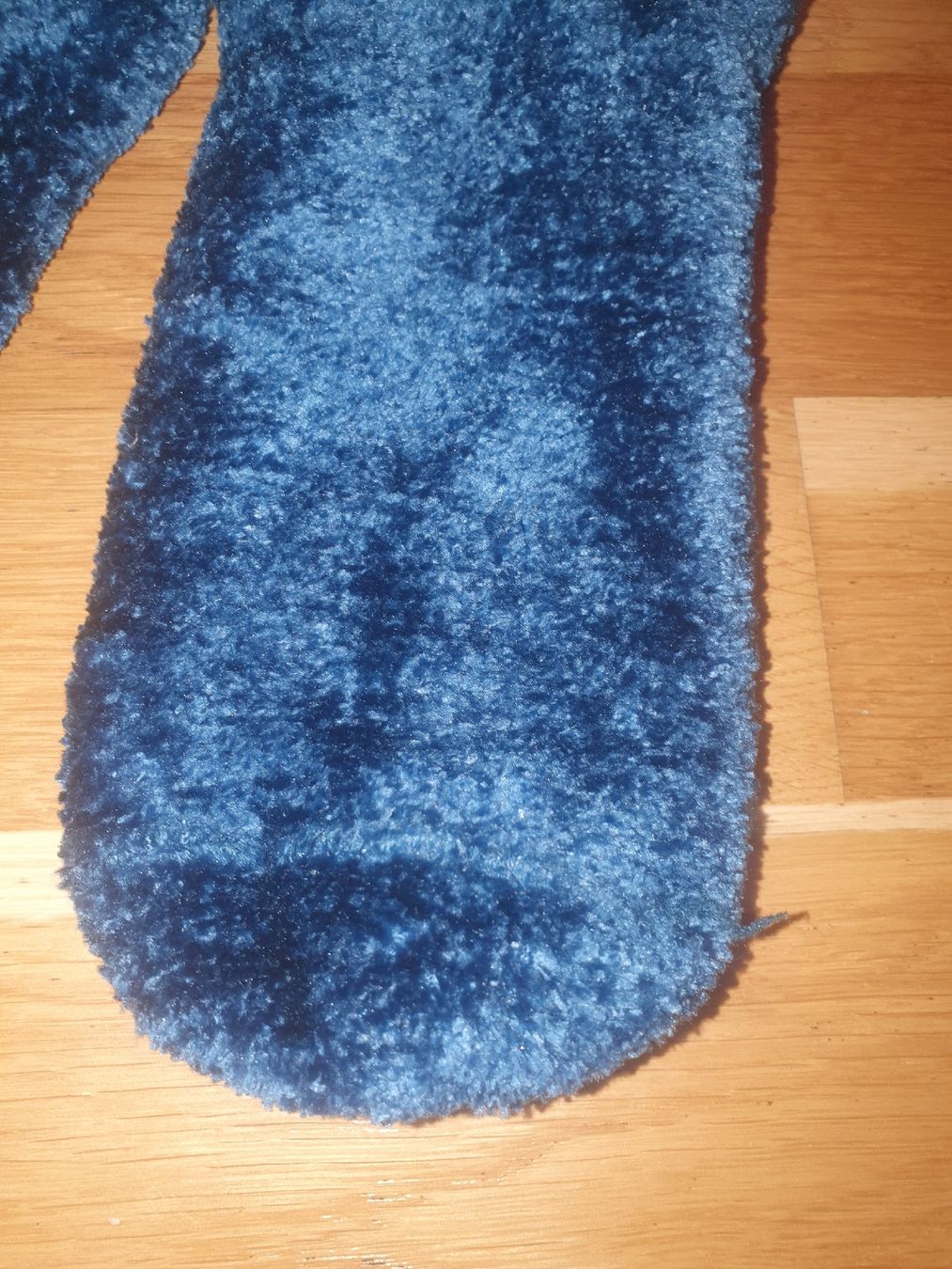 Socken: Flauschige Kuschelsocken, ca. Grösse 38 – Gebraucht aus Moosseedorf von Sonnenschein.. 2