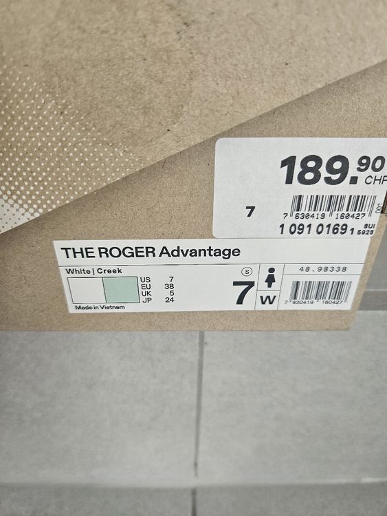 On Scarpe da donna: On The Roger Advantage Damen Sneaker Gr. 38 Neu ungetragen – Nuovo e nell'imballaggio originale da Brittnau venduto da Lexmark77 5