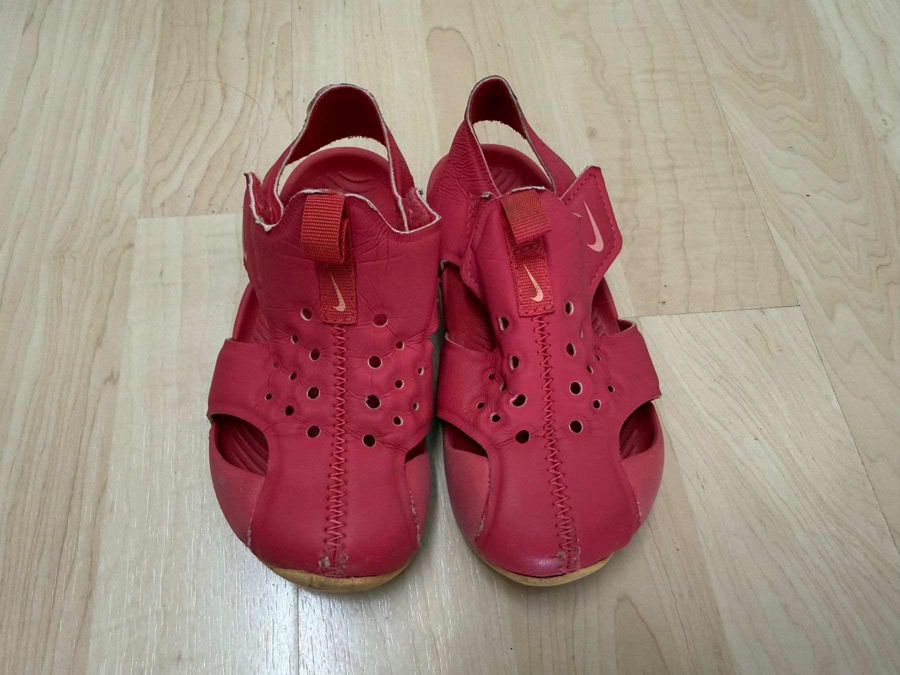 Nike Scarpe per ragazze: Nike Sandalen SUNRAY PROTECT Gr.25 – Usato da Siebnen venduto da dte_9kmw 1