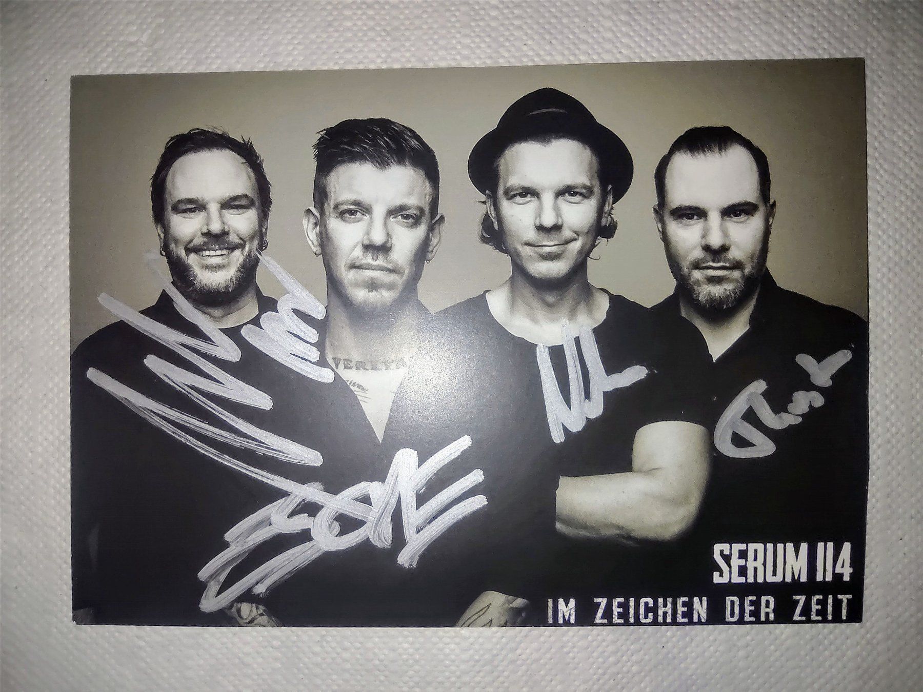 Autogramme: SERUM 114 AUTOGRAMM ** AUTOGRAMMKARTE ** – Gebraucht aus Lupfig von Womewome