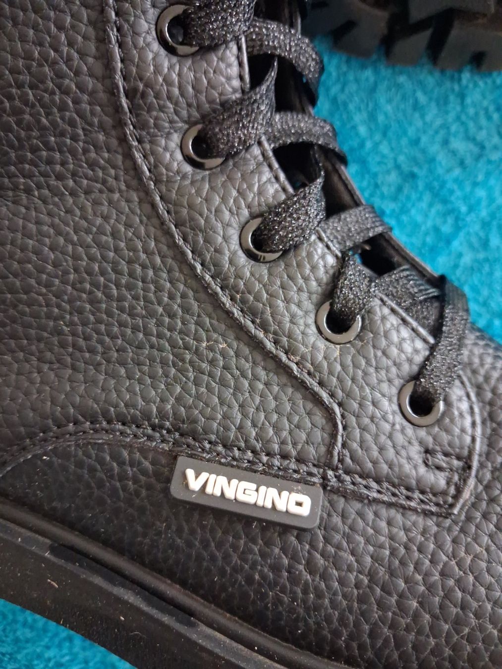 Scarpe per ragazze: STIEFELETTEN - 36 - Schwarz – Usato da Luzern venduto da miocarobabbonetoscan 4