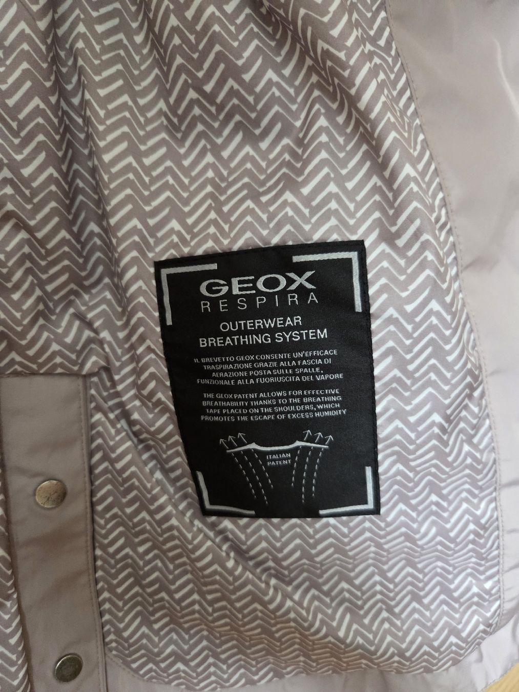 Giacche: Jacke GEOX – Usato da Liebefeld venduto da ana_-_ 4
