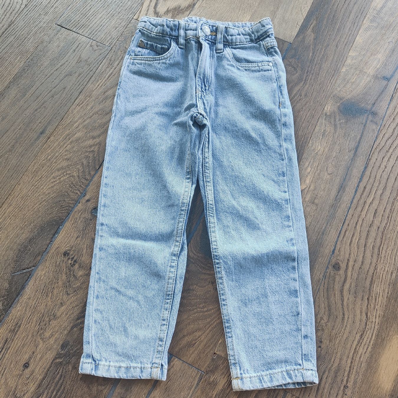 Pantalons: Jeans, Gr. 110 (gross wie h&m 104) – D'occasion à Aesch ZH par TaniTomy