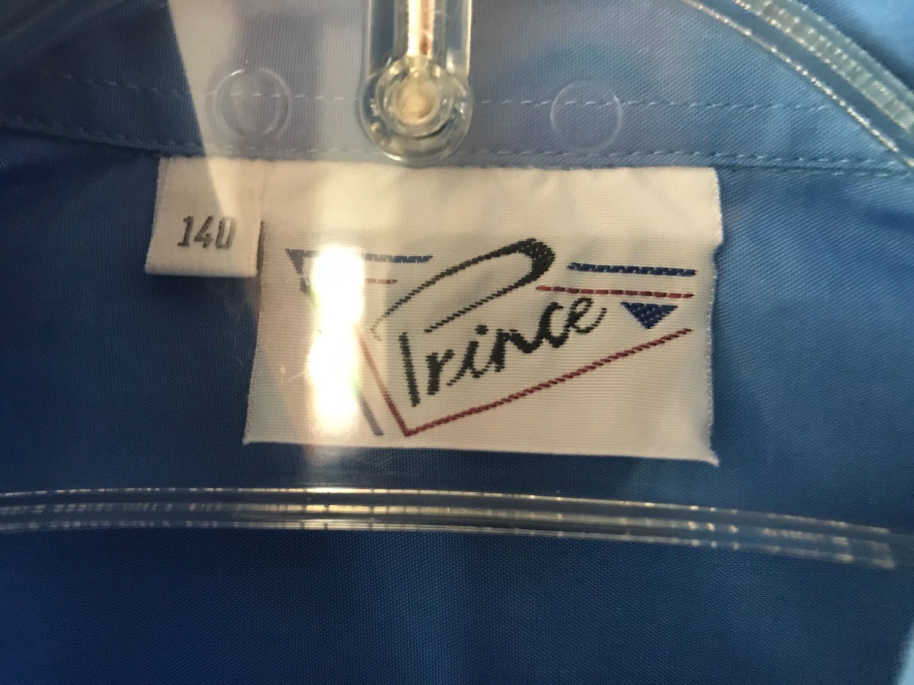 Chemises, T-shirts & Polos: Hemd lang blau Gr. 140 – D'occasion à Mauren par SB1606 1