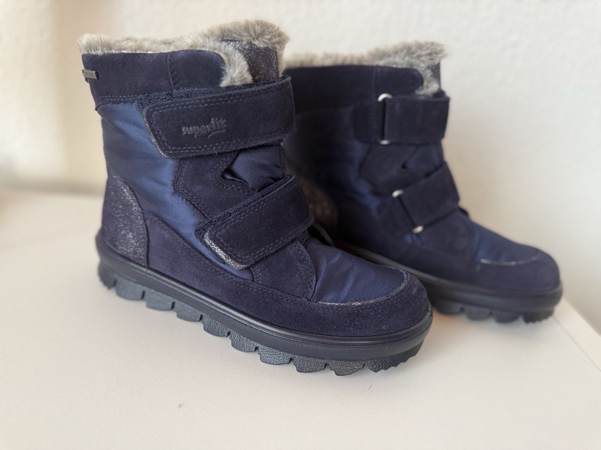 Superfit Scarpe per ragazze: Neue Mädchenwinterschuhe Superfit – Nuovo e nell'imballaggio originale da Benken ZH venduto da FHR91 1