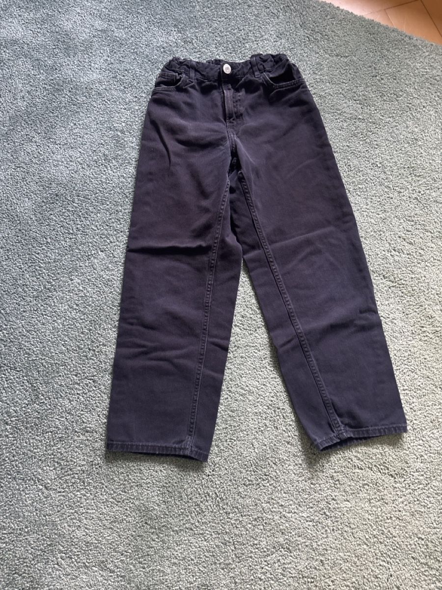 H&M Pantaloni: Jeans dark grey size 152 good condition – Nuovo (secondo la descrizione) da Zürich venduto da macmats