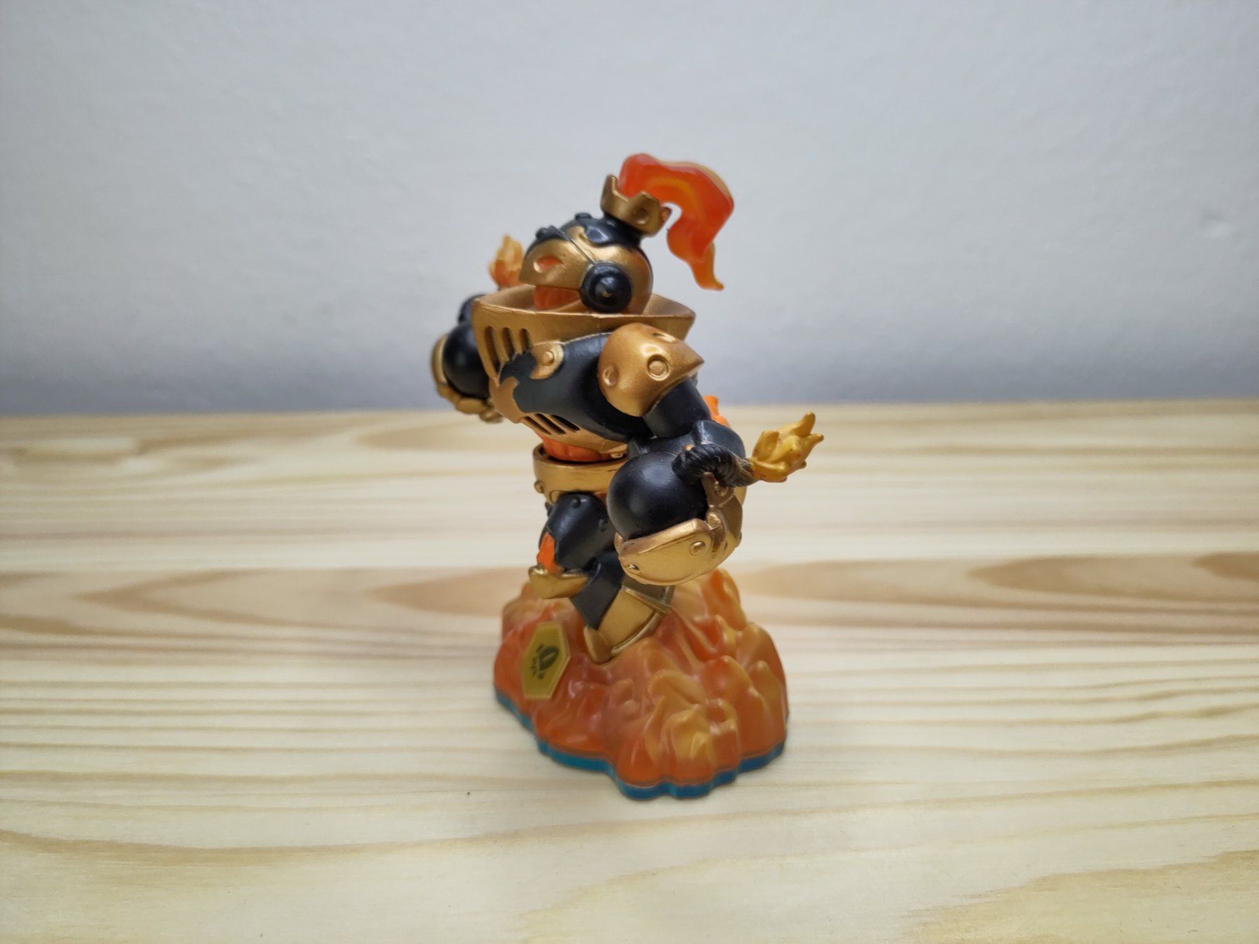 Statuette: Skylanders Figur - Swap Force : Blast Zone – Usato da Zug venduto da RepTCG 1