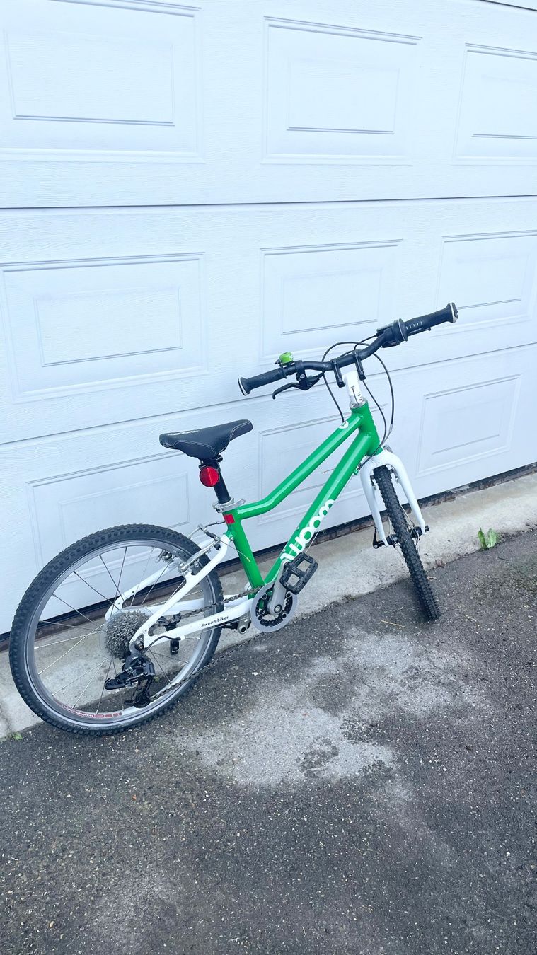 Woom Vélos: Woom 4, Grün, gute Zustand – D'occasion à Ebmatingen par yuk_df9q 8