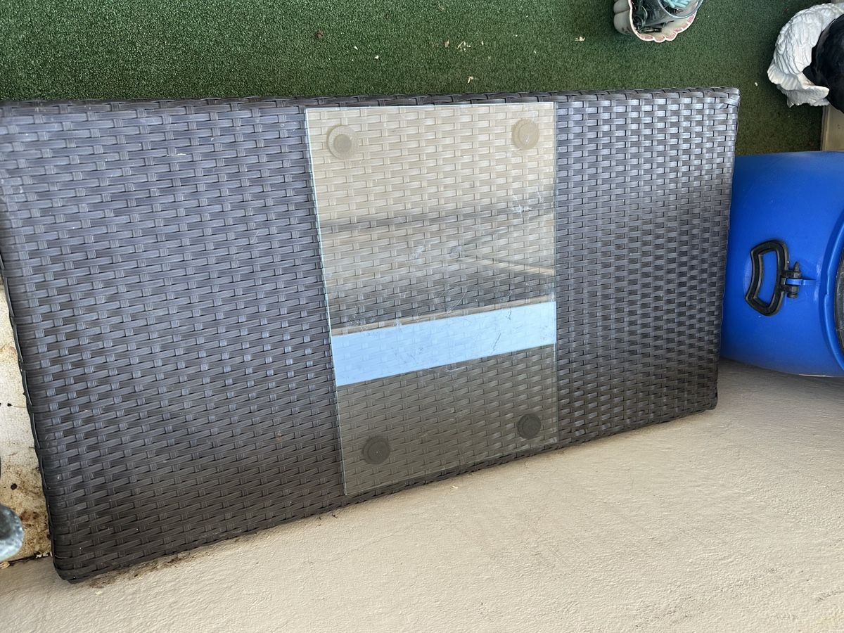 Tavoli: Garten Balkon Rattan Tisch – Nuovo (secondo la descrizione) da Basel venduto da Ivana_4 1