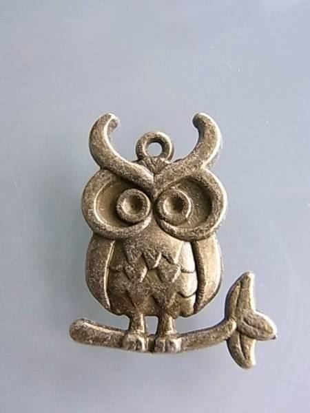 Ciondoli: Anhänger Eule bronze   23x20mm – Nuovo (secondo la descrizione) da Alpnachstad venduto da perlengaby