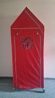 2 Kleiderständer Hausform mit Bezug rot gebraucht