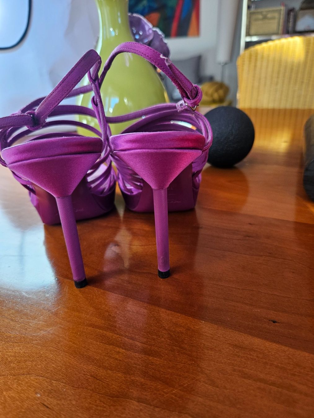 Scarpe da donna: Yves Saint Laurent Sandale – Usato da Thusis venduto da Steffi_P 3