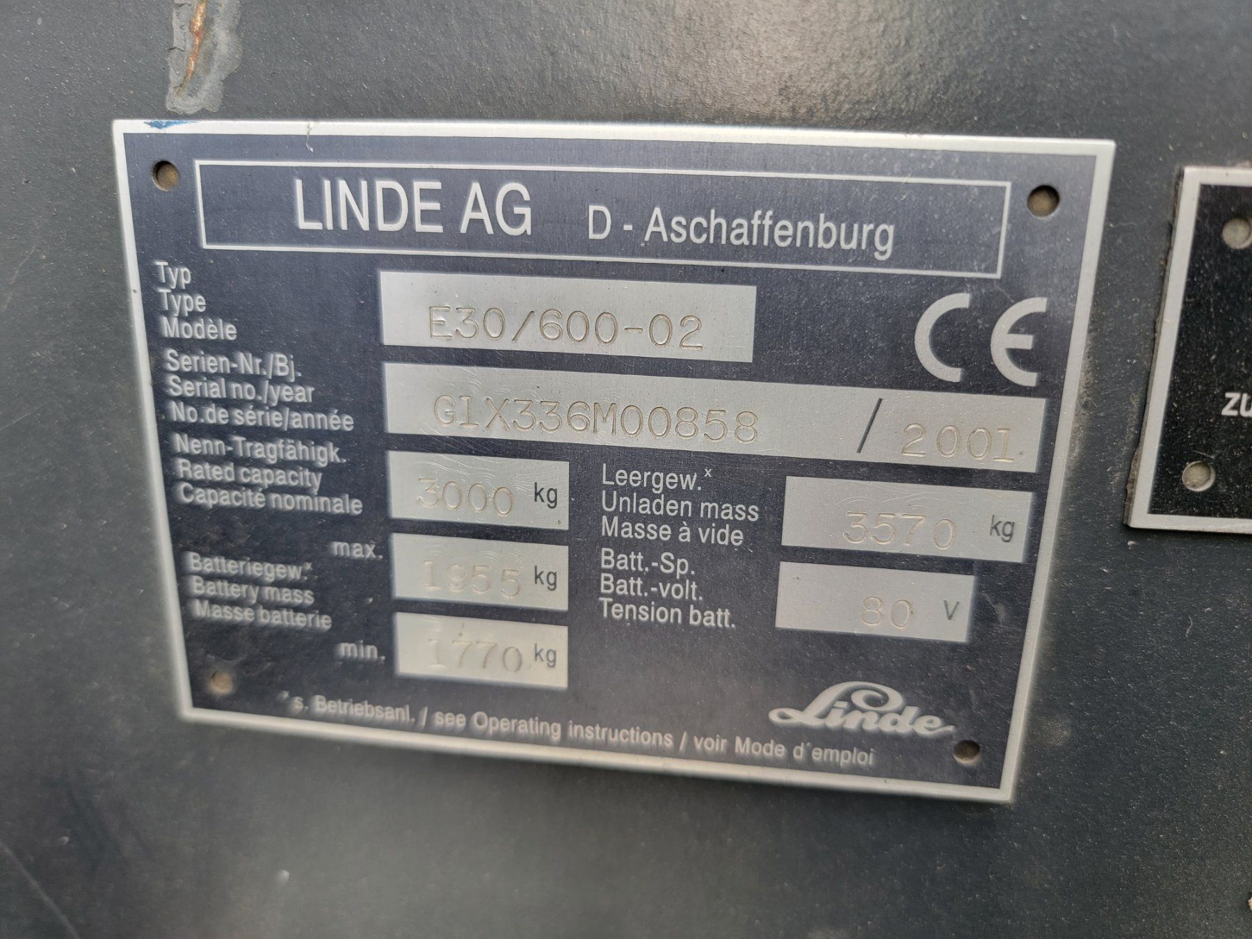 Linde Carrelli elevatori e a forche: Stapler Linde E30 mit Klemmgabel Hub 345cm – Usato da Amriswil venduto da basstempel 4