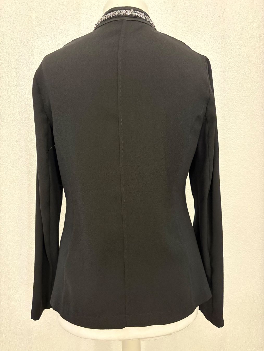 Giacche: Damen Abendjacke Grösse 40/42 – Usato da Unterterzen venduto da gig_29x8 1