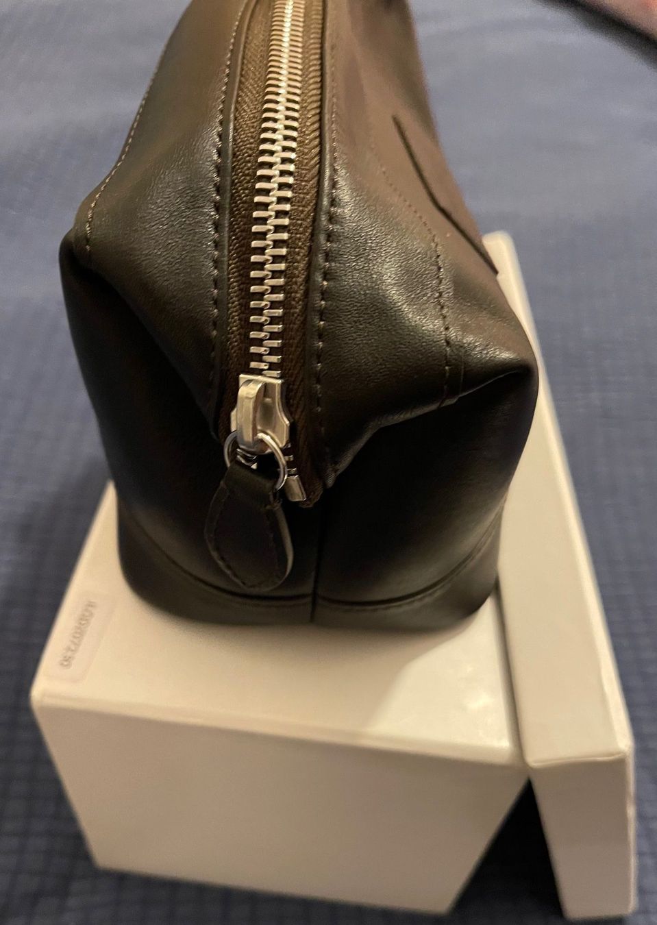 Tutti gli attrezzi: Jaeger LeCoultre Schuhputzset Neu – Nuovo e nell'imballaggio originale da Küsnacht ZH venduto da LuxuryBroker 4