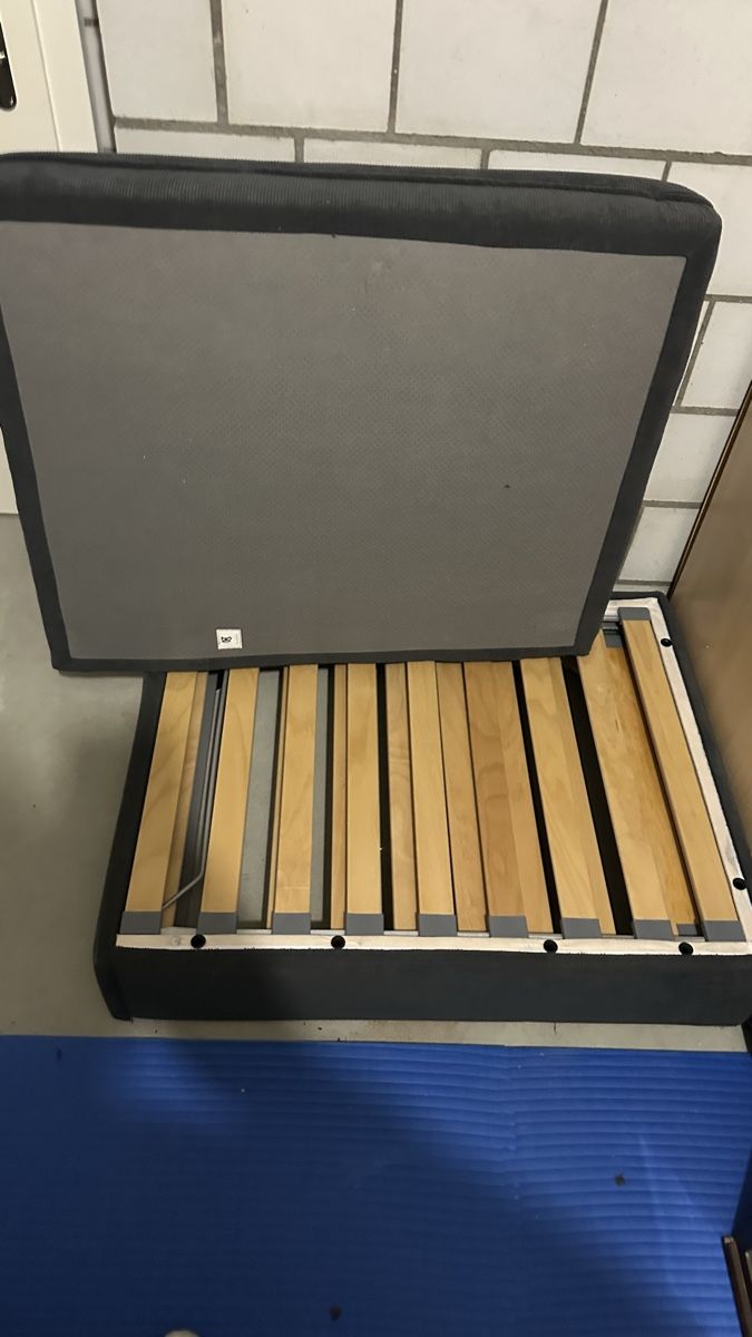 Ikea Sgabelli: Bett Hocker – Usato da Rubigen venduto da Peter12341 1