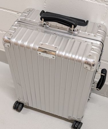 Rimowa Classic Cabin