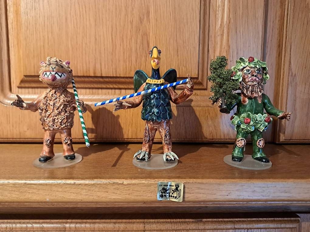 Statuette: Vogel Gryff, Wilde Maa und Leu – Usato da Augst BL venduto da Rayegle