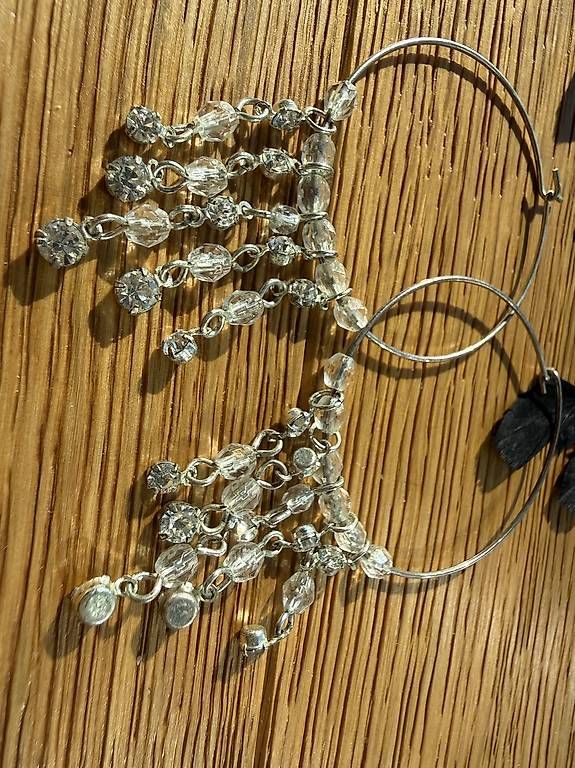 Sonstiger Schmuck: Lot Modeschmuck Schwarz – Gebraucht aus Triesen von yas_bmn6 4