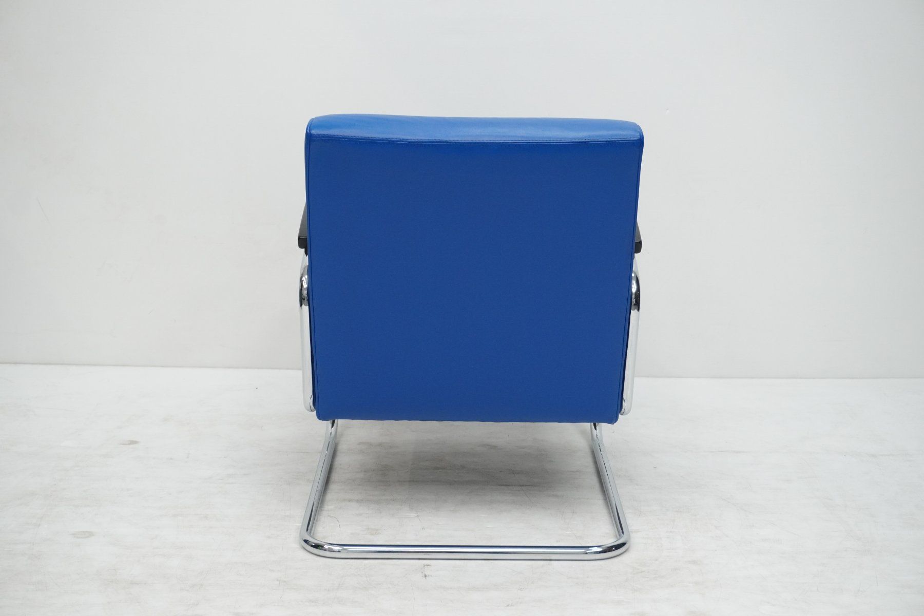 Thonet Sessel: Thonet S411 Freischwinger Sessel Leder blau – Gebraucht aus Bad Zurzach von QLASSIQ 5