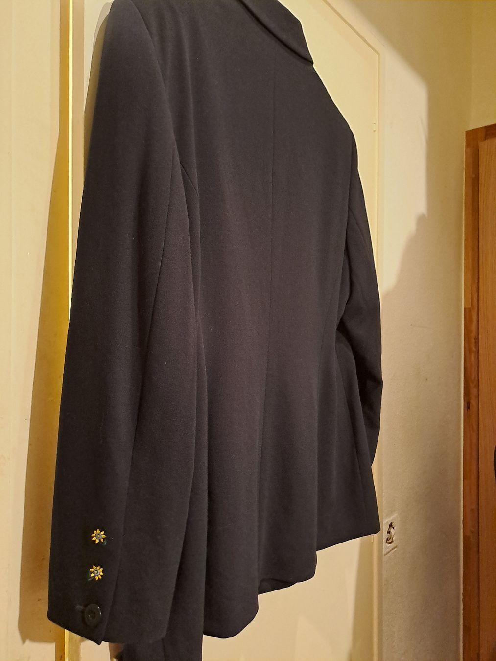 Escada Giacche: Veste Escada – Nuovo (secondo la descrizione) da Genève venduto da Cinely 3