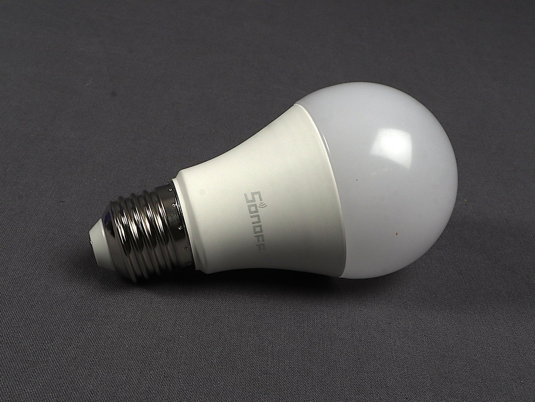 Lampade: SONOFF Smart Led Bulb E27 – Nuovo (secondo la descrizione) da Steinen venduto da Restwert_Steinen 1