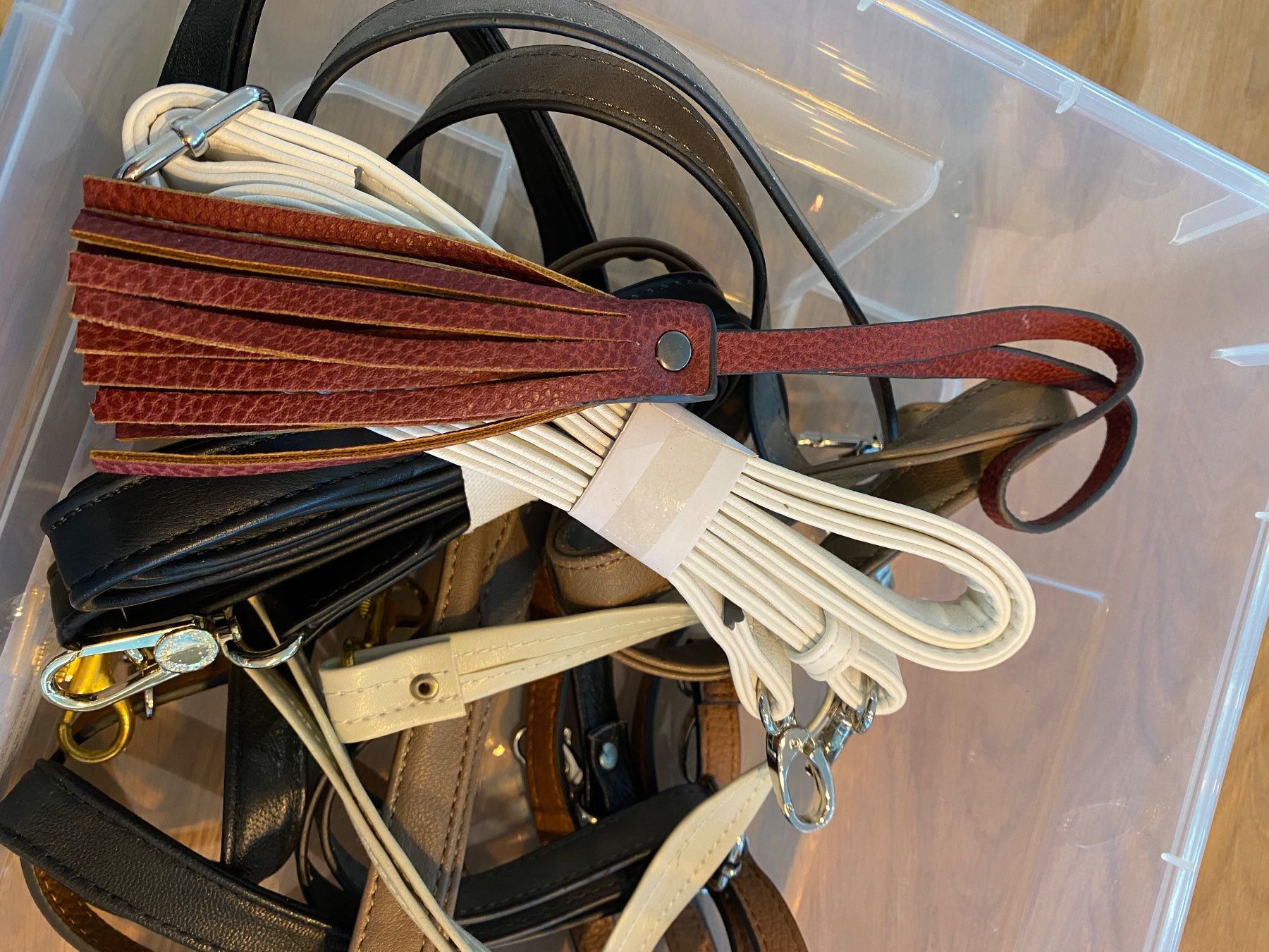 Altro in  Abbigliamento & Accessori: Diverse Schulterriemen / Anhänger Taschen Leder oder Plastik – Usato da Pratteln venduto da a23_j2gs 4