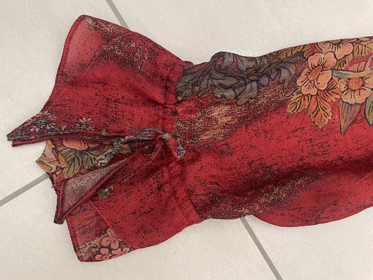 Blusen: Massgeschneiderte Bluse 100% Seide neuwertig  – Neu (gemäss Beschreibung) aus Rüti ZH von kar_xx9l 3